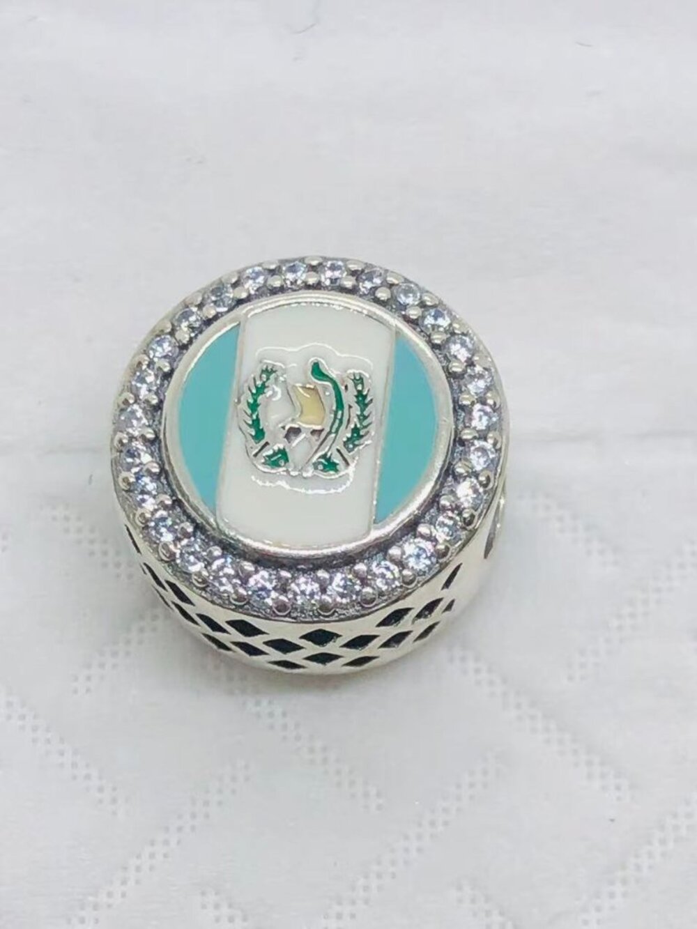 ✨ ✨Pandora Guatemala Country Flag Exclusive Moments Button Charm
